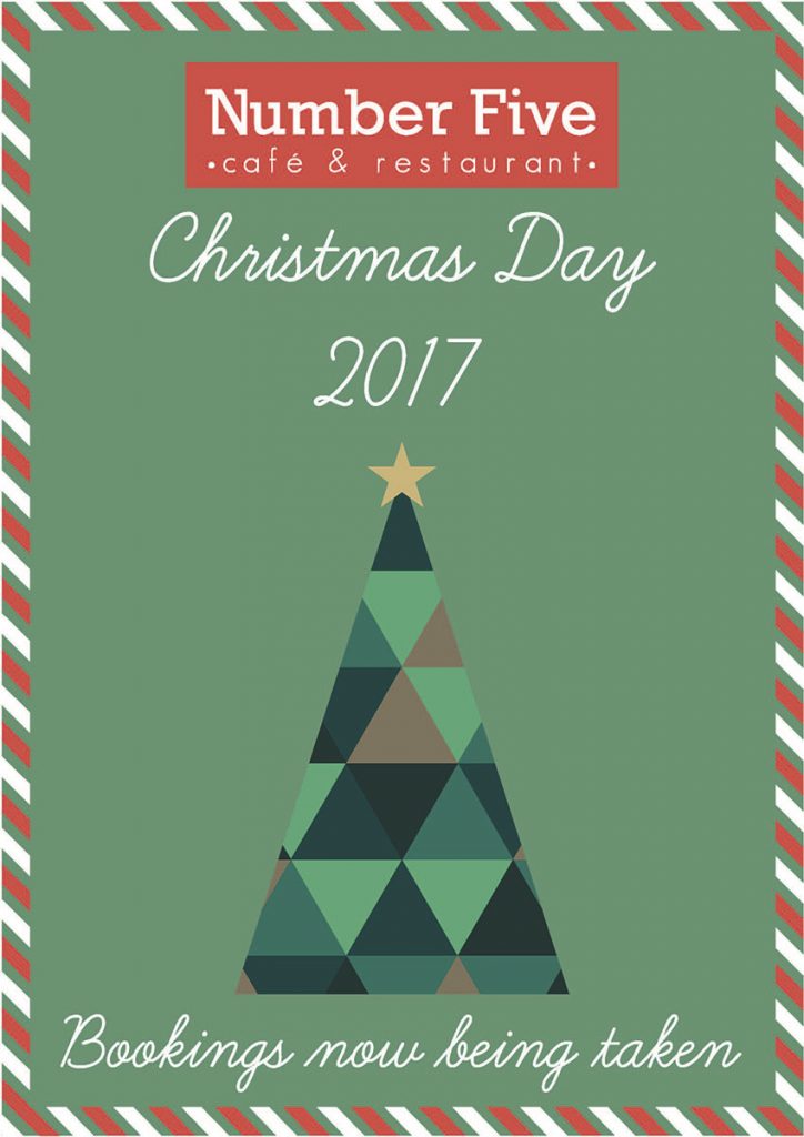 Tanto si aceptas reservas a través de la web como si no, tu plataforma debería de contar con una sección donde los usuarios puedan ver y consultar el menú de navidad. Si no dispones de tiempo o dinero para programar una sección independiente en la web, basta con que escribas un artículo en el blog donde expliques tu propuesta de valor a los usuarios.