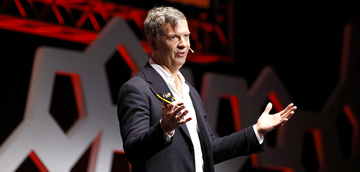 “Nuestro éxito se basa en la comida fresca y de calidad, el compromiso del equipo y las recomendaciones de nuestros clientes”. Entrevista a John Eckbert, CEO de Five Guys