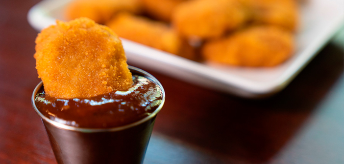 Nuggets de pollo a base de plantas para escuelas, hospitales y restaurantes