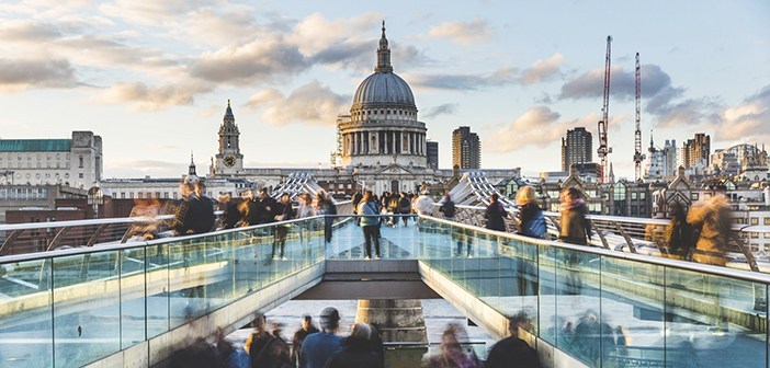 El 51% de los británicos prefieren encargar comida para llevar a comer en un restaurante de lujo