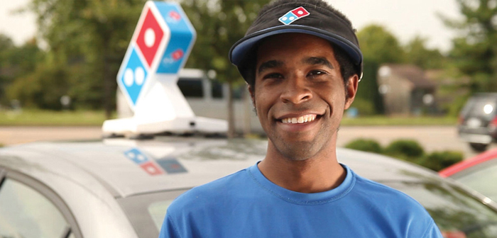 Con esta medida se espera poder informar al comensal de cuándo ha tenido lugar un incidente durante el reparto de forma que no se quede en situación de silencio cuando acaece un evento inesperado.