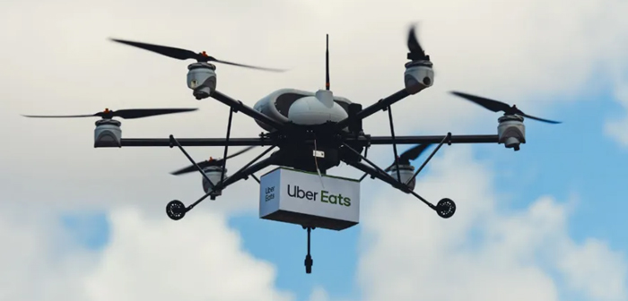 Uber Eats pretende dar un vuelco completo a esta realidad. Durante el presente año ha comenzado a probar un prototipo de dron de reparto en la ciudad de San Diego (California, EE. UU.) de un modo muy característico.