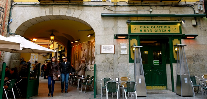 Chocolateria San Gines desde 1894, un clásico en Madrid. 