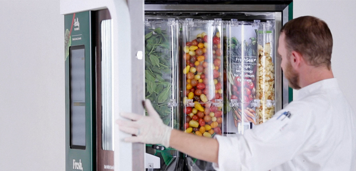 Uno de los últimos modelos en aparecer en el mercado es Sally, un sistema desarrollado por la start-up tecnológica Chowbotics especializada en la creación de este tipo de robots que tiene sede en Hayward (California, EE. UU.).