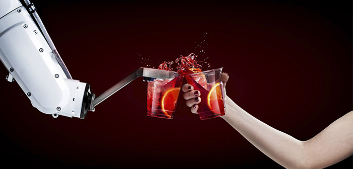 Makr Shakr, el robot barman que ya ha servido más de 2 millones de cócteles 