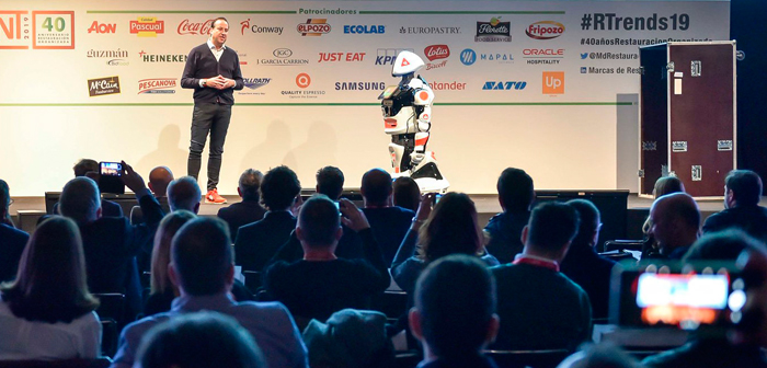 Cocinas automatizadas, robots de reparto, e IA para crear nuevas recetas: la Food Robolution llega a HIP2022