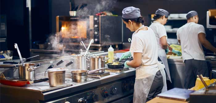 Dark kitchens o cocinas fantasma en 2030, ¿un mercado de un billón de euros?