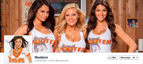 Hooters restaurante en redes sociales