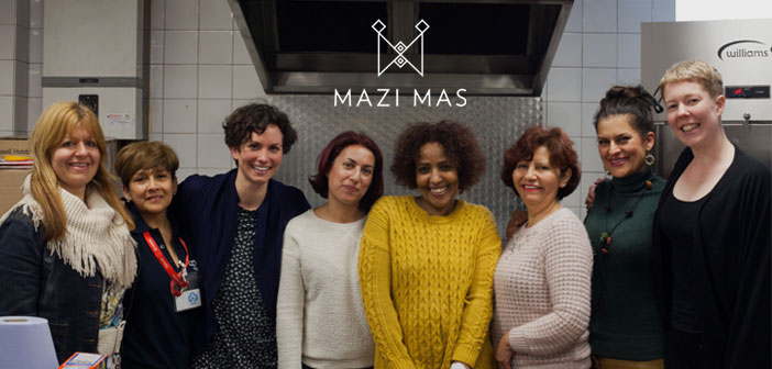 Las cocineras y el equipo del restaurante Mazi Mas