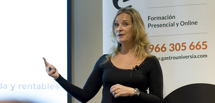 Eva Ballarín Hospitality Consultant