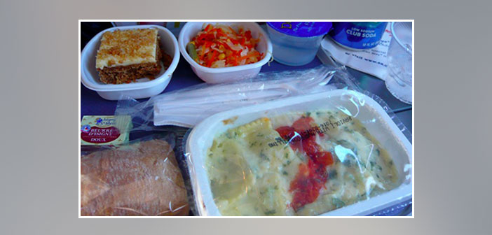 American-Airlines---Dinner-in-economy-class