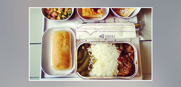 Thai-Airways---Dinner-in-economy-class
