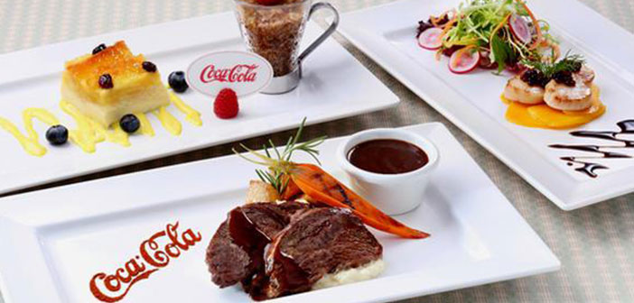 Vieiras con ensalada de mango y moléculas de Coca Cola, carrillera de ternera con salsa de barbacoa a la Coca Cola, sorbete de leche con Coca Cola...
