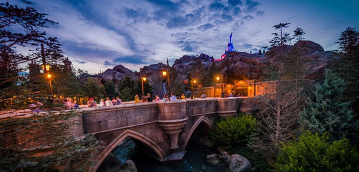 Pero lo más impactante es, sin duda, dónde está situado.