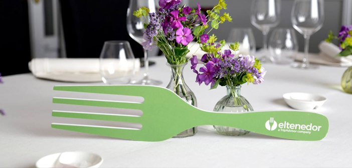 Como todos sabemos, una mesa desocupada en un servicio es sinónimo de pérdida de volumen de negocio. El software de gestión de restaurantes ElTenedor Manager ayuda optimizar el índice de ocupación y, por tanto, los ingresos, porque si las mesas están llenas al igual que todos los servicios, se puede controlar el motor de reservas y pausar la recepción de reservas por el tiempo que se necesite.