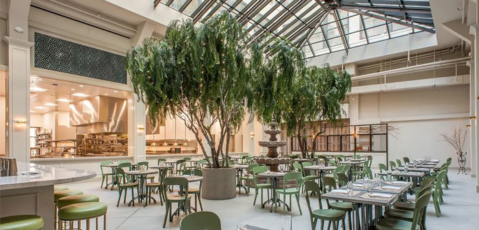 En concreto, The NPD Group, Inc. señala que si el ciudadano medio comía en restaurantes 215 veces al año en el 2000, esa mismo persona solo lo haría 186 veces en 2018.