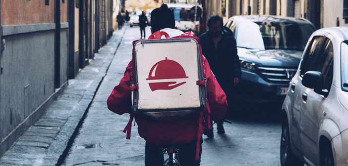 No todo es la comida: 82% de los clientes admite haber abandonado una compañía tras recibir un mal servicio. En promedio, un cliente feliz habla con 9 personas acerca de su experiencia y 86% de los consumidores están dispuestos a pagar más por un buen trato.
