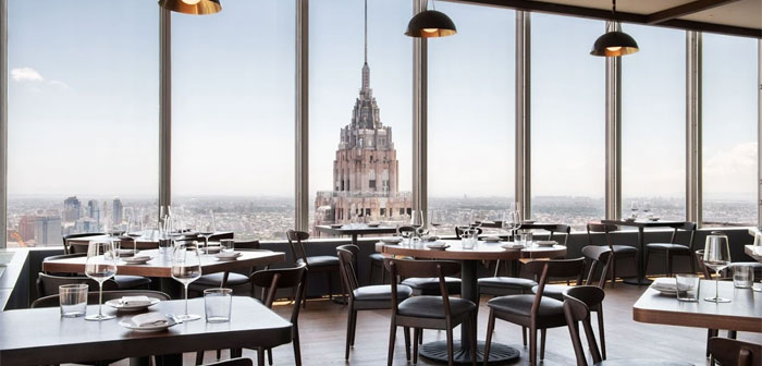 El funcionamiento del equipo de nuevos medios de comunicación del Danny Meyer’s Union Square Hospitality Group, corporación a la que pertenece The Modern, ha sido loada en la prensa.