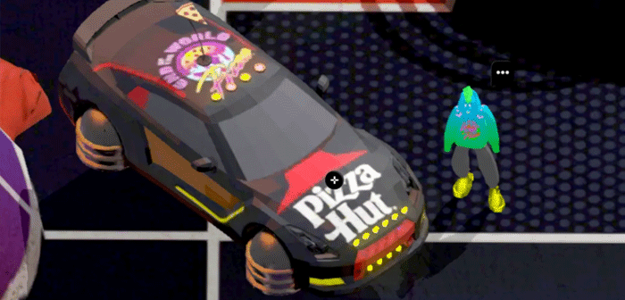 Los competidores de Domino's Pizza, Pizza Hut, tampoco se han quedado atrás. En mayo de 2021 celebraron un evento en ComplexLand 3.0, un mundo abierto virtual que orbita en torno al merchandising de grandes marcas.